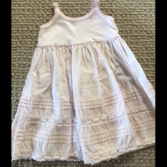 Hand embroidered Dress - Picture 2 of 4